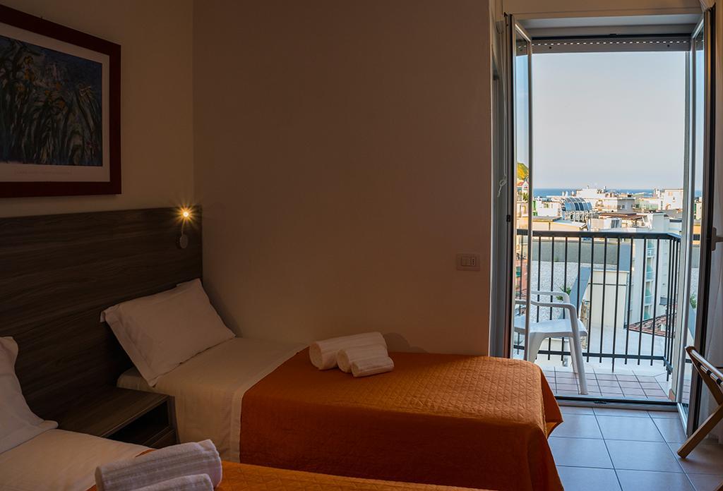 Hotel Madison Gabicce Mare Exteriér fotografie