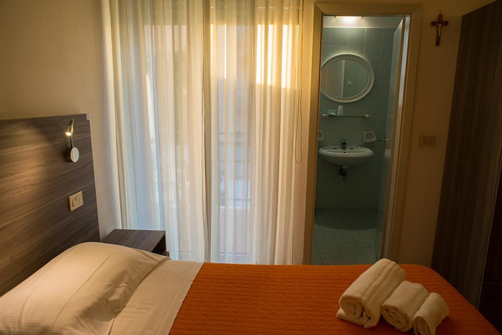 Hotel Madison Gabicce Mare Exteriér fotografie