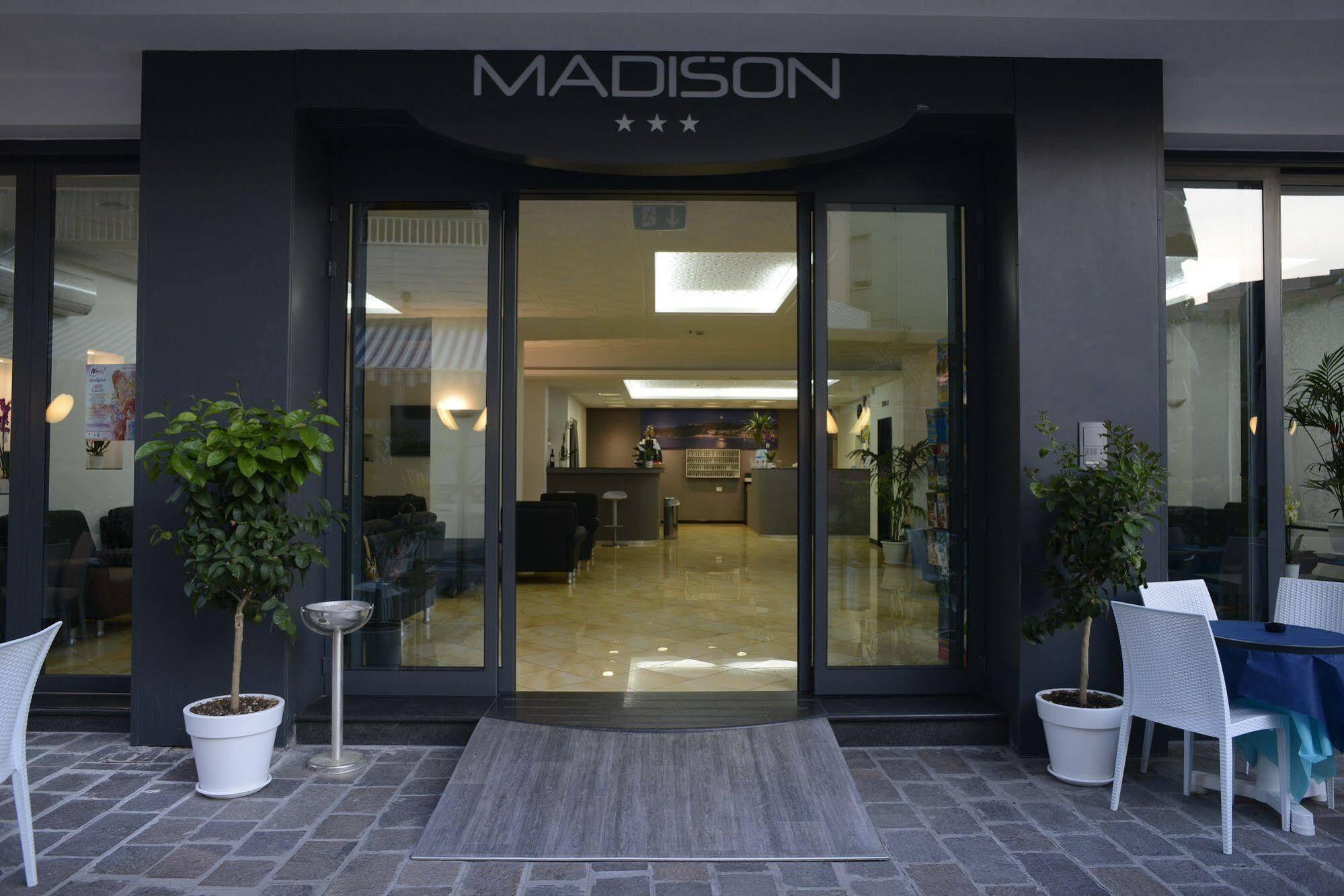 Hotel Madison Gabicce Mare Exteriér fotografie