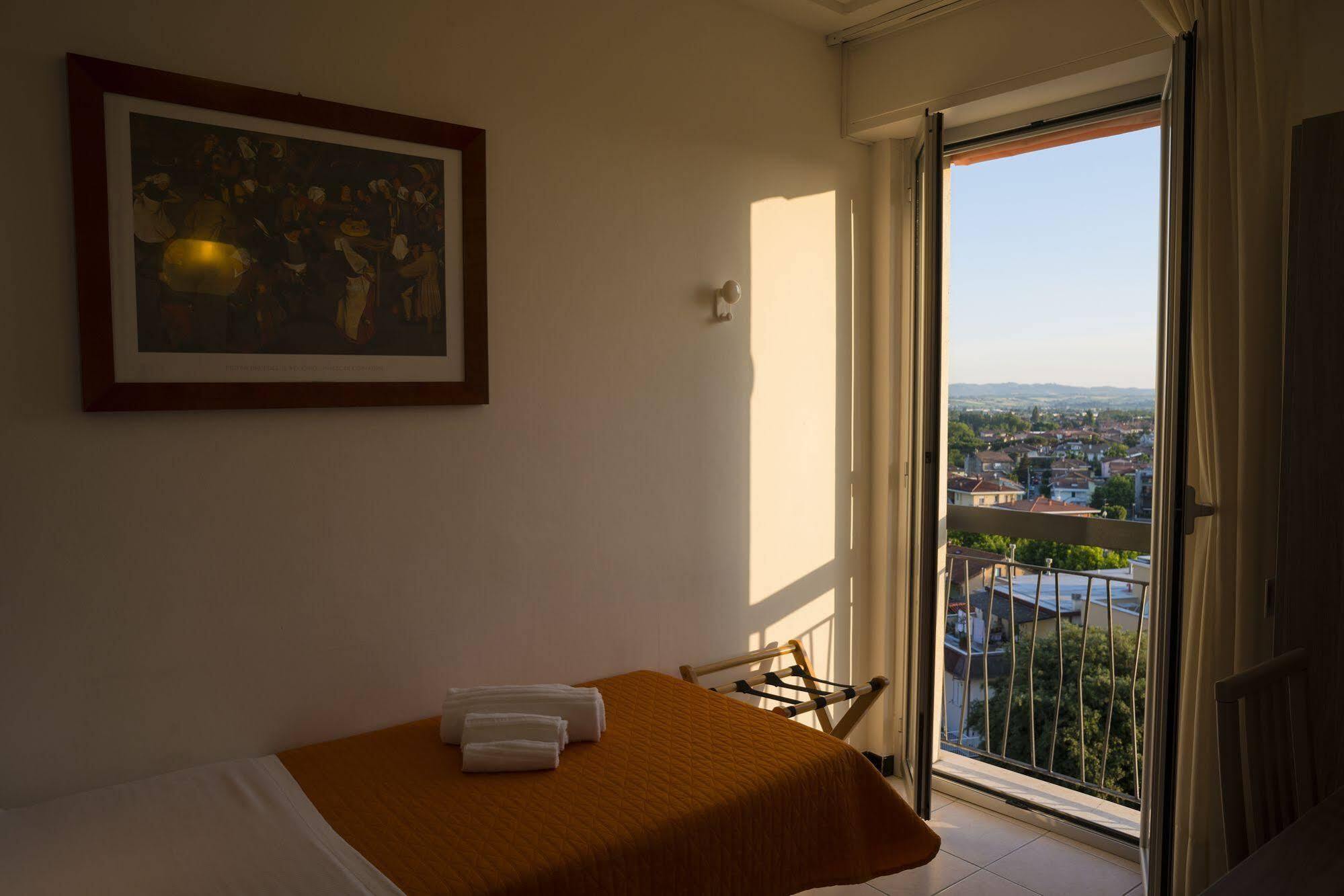 Hotel Madison Gabicce Mare Exteriér fotografie