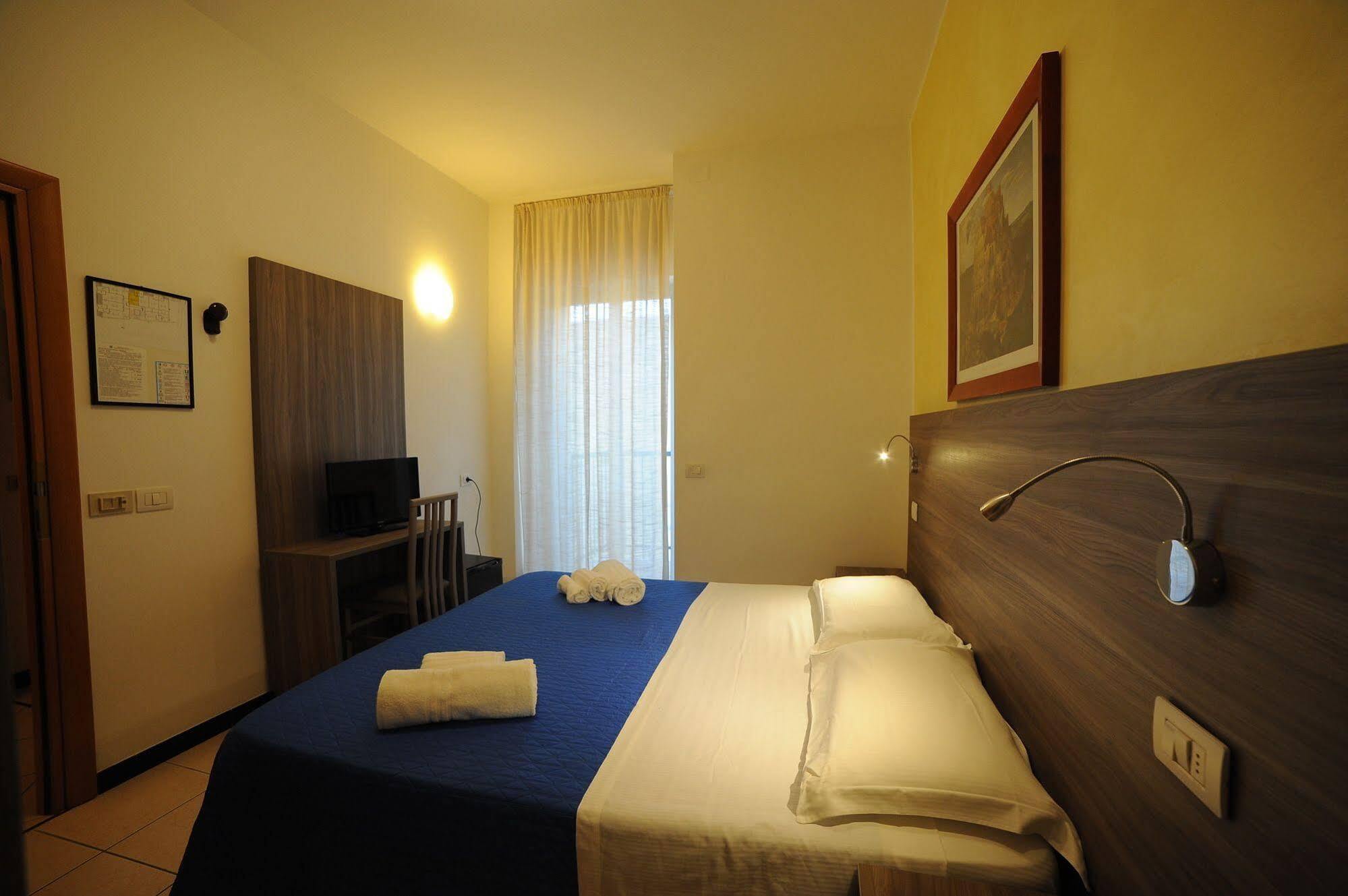 Hotel Madison Gabicce Mare Exteriér fotografie
